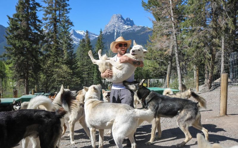 348351528_1448165189264142_5595121926031995318_n-2